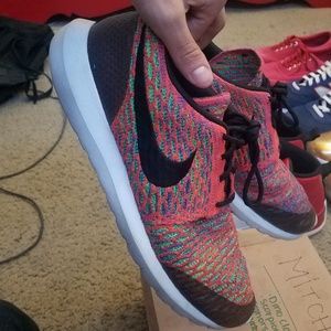Nike Roshe SE Flyknit NM